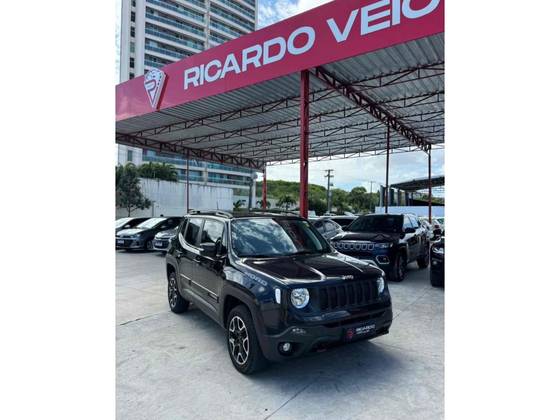 JEEP RENEGADE 2.0 16V TURBO DIESEL MOAB 4P 4X4 AUTOMÁTICO